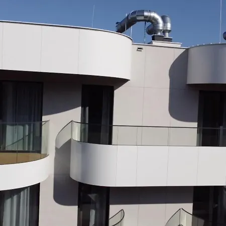 Jurata Lido Executive By Jwpm Apartment