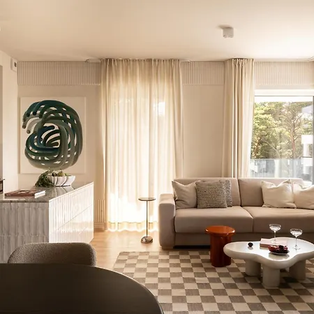 Lido Executive By Jwpm *