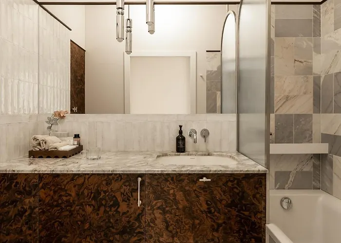 Lido Executive By Jwpm *